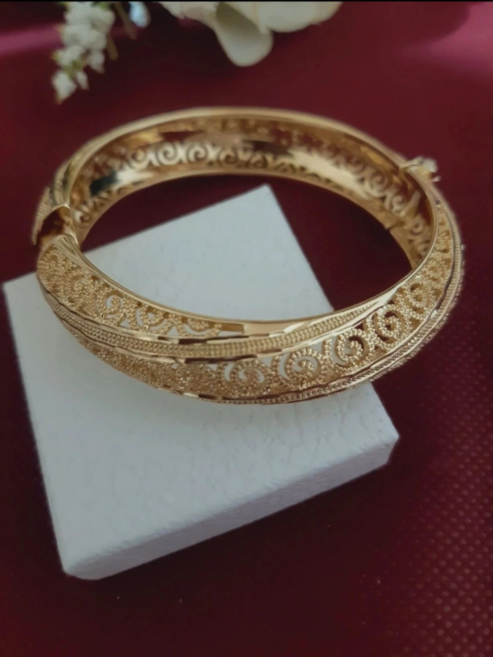 Pulsera Marroquí chapada oro 5,7cm diámetro  – photo 6